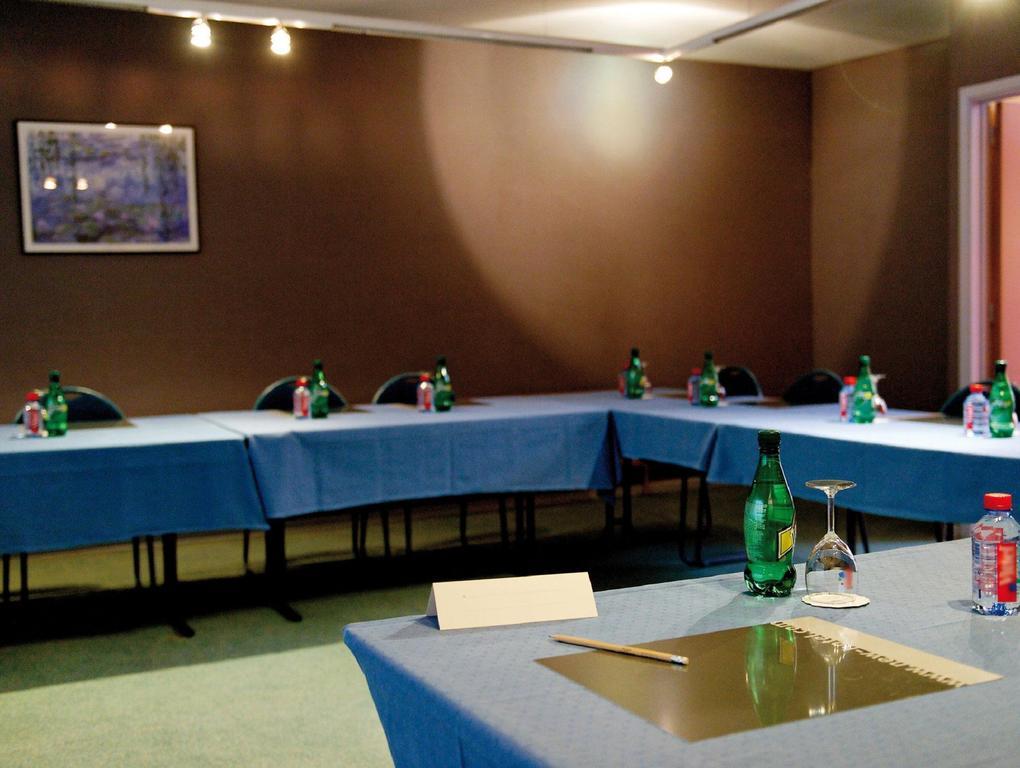 New Hotel Charlemagne Brussel Bagian luar foto