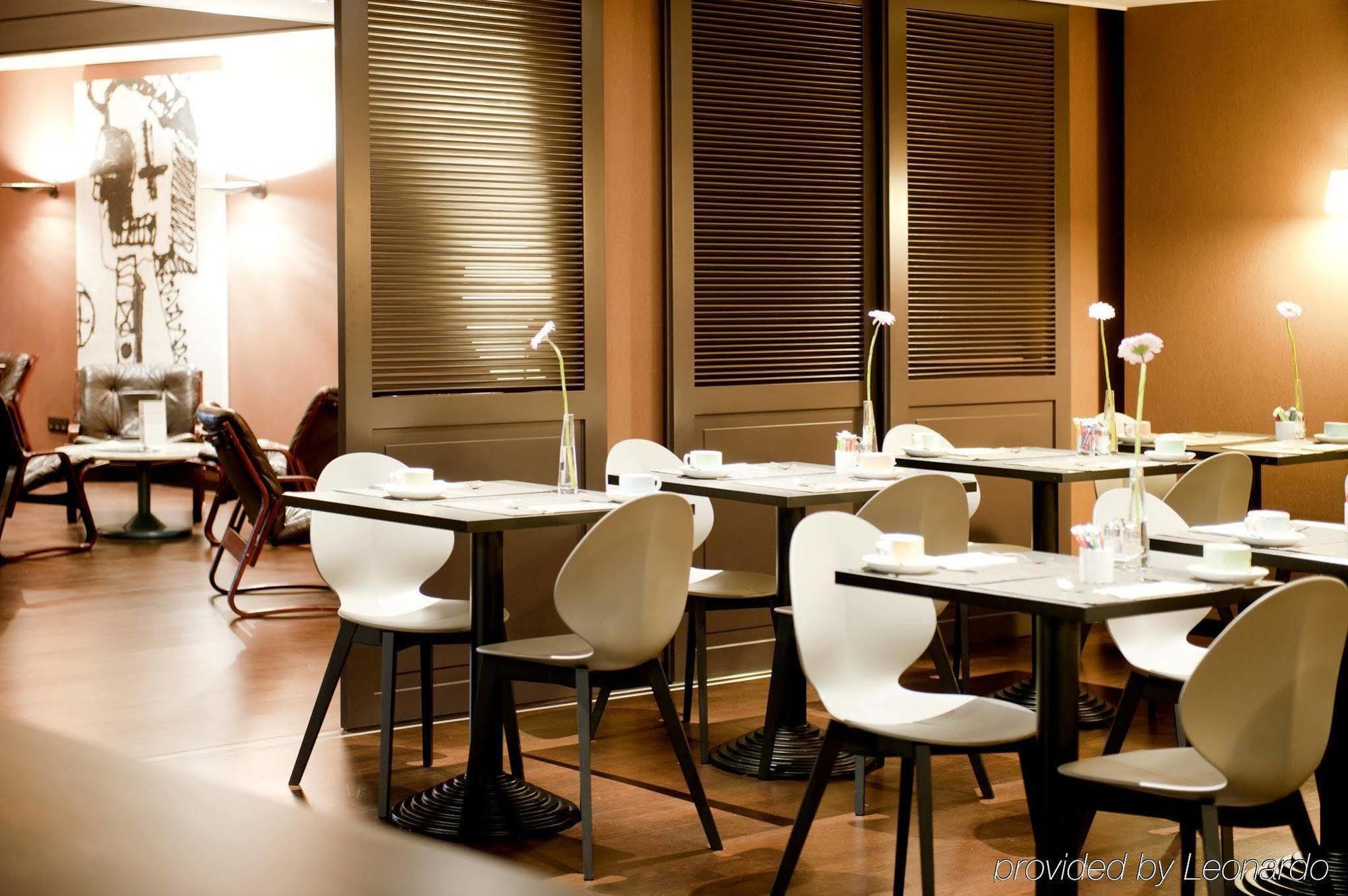 New Hotel Charlemagne Brussel Bagian luar foto